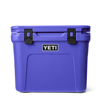 YETI- Roadie 32 Hard Cooler in Ultramarine Violet